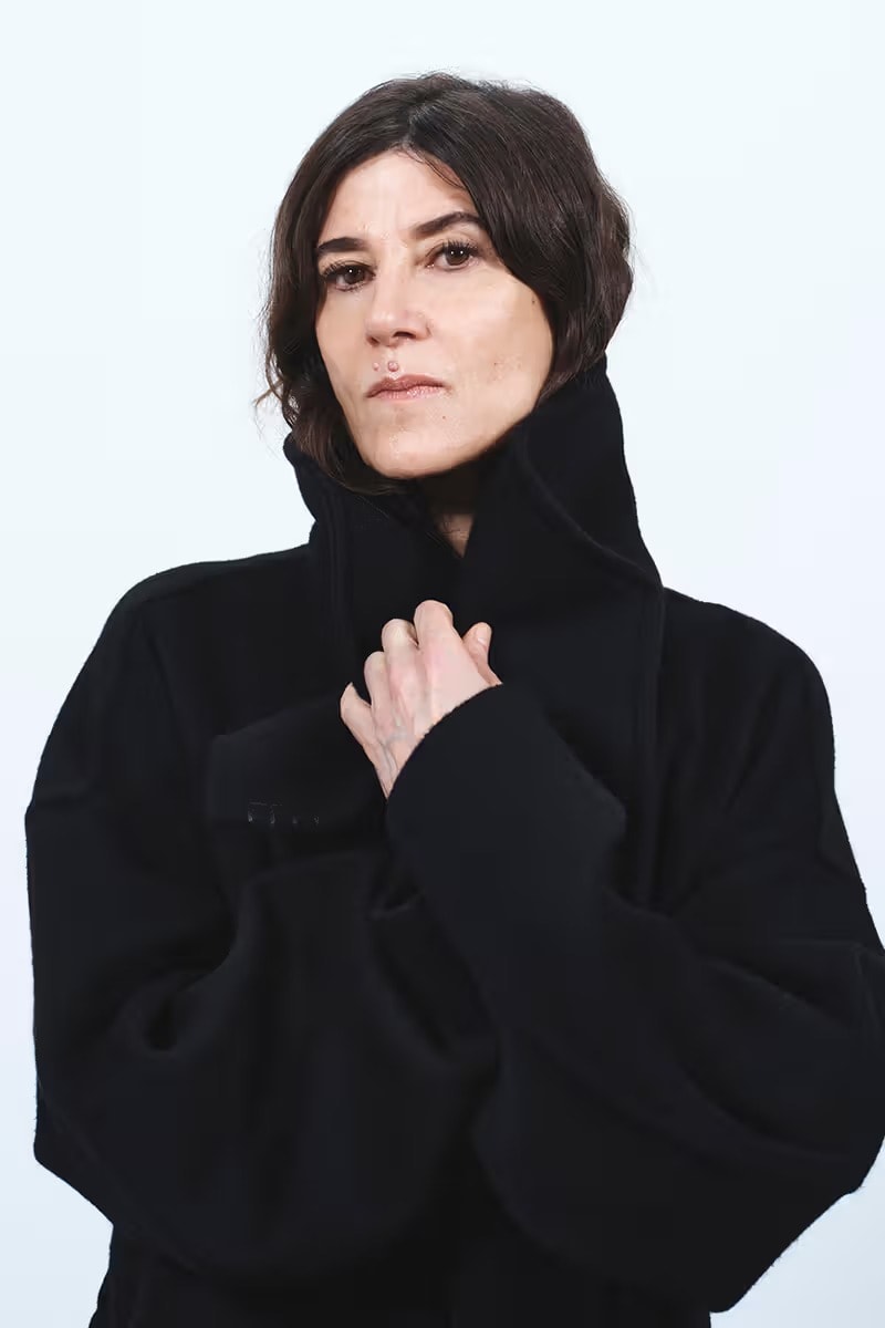 조나단 앤더슨의 JW 앤더슨 2026 리조트 컬렉션 공개