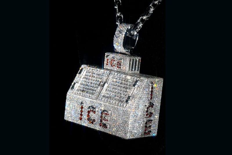 에릭 더 주얼러가 제작한 드레이크 ‘ICEMAN’ 아이스 체인 공개