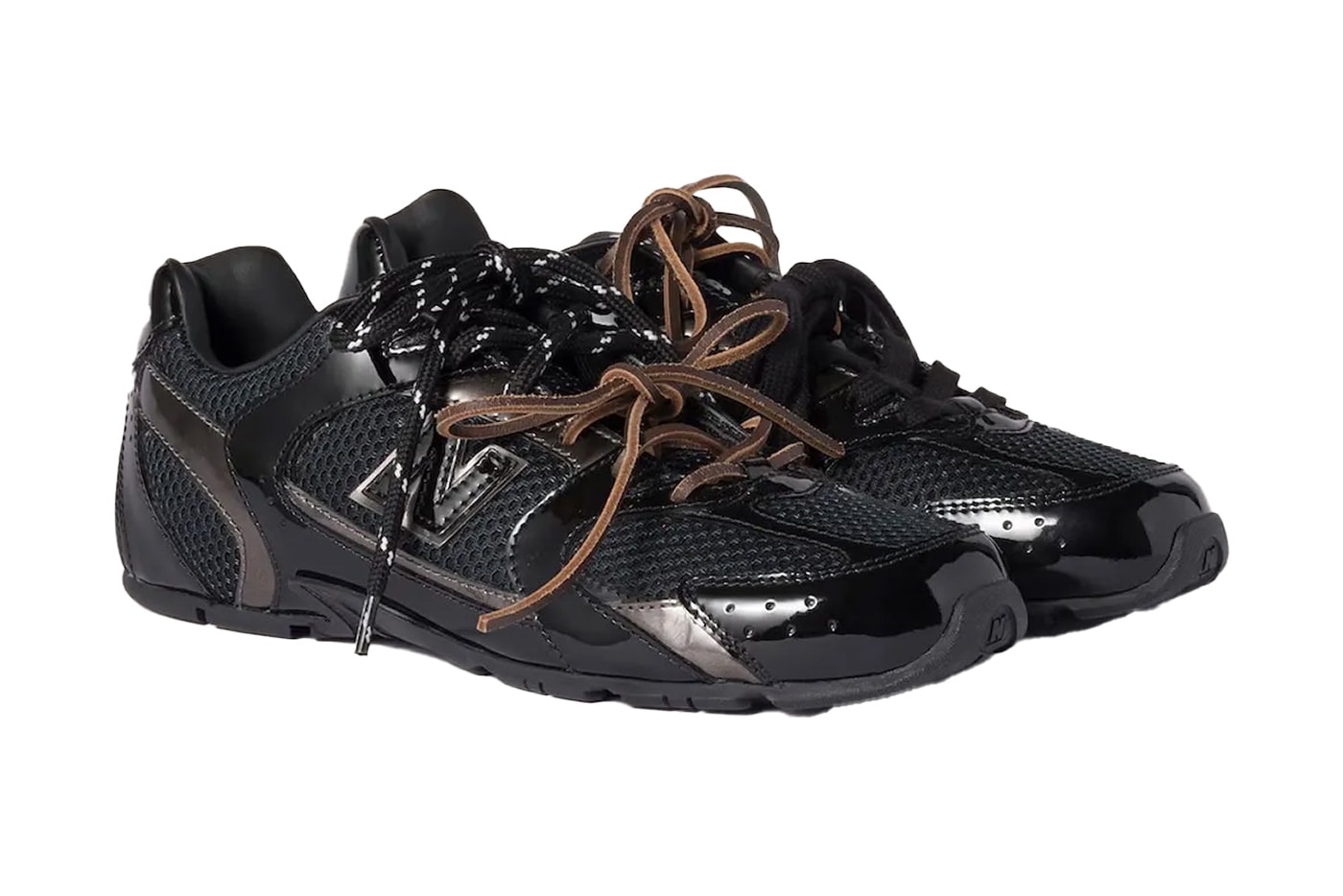 미우미우 x 뉴발란스 530 새로운 컬러 출시