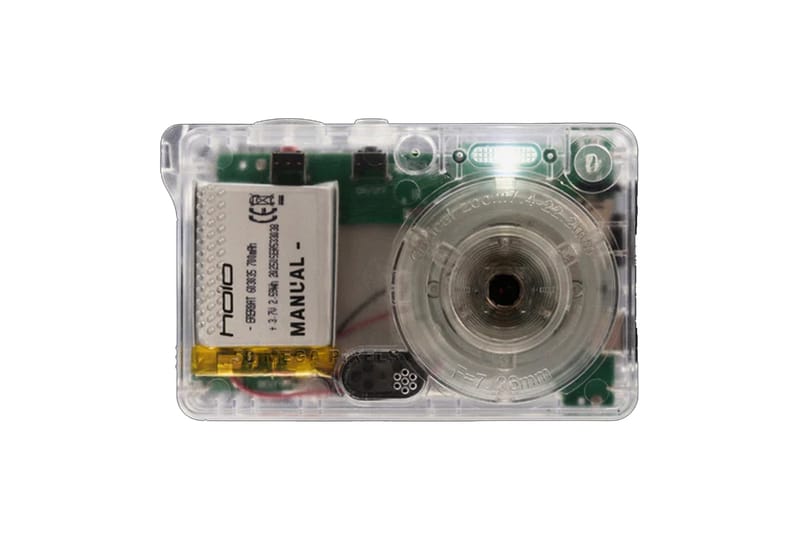 매뉴얼, 투명 디지털 카메라 출시