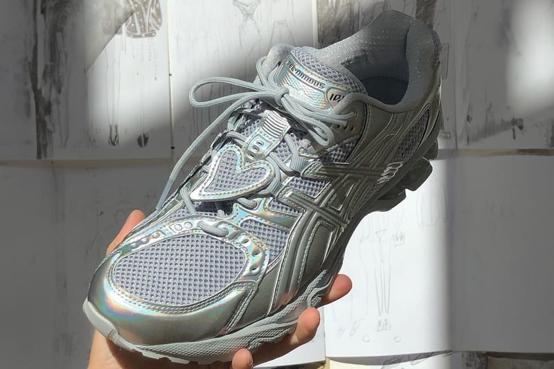 김해김 x 아식스 젤-님버스 10.1 공개