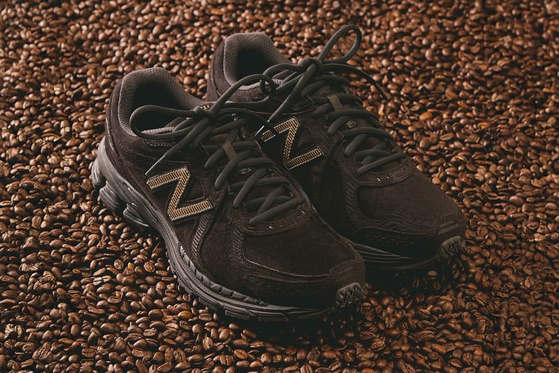 가을에 꼭 신어야 하는 어스 톤 스니커 7