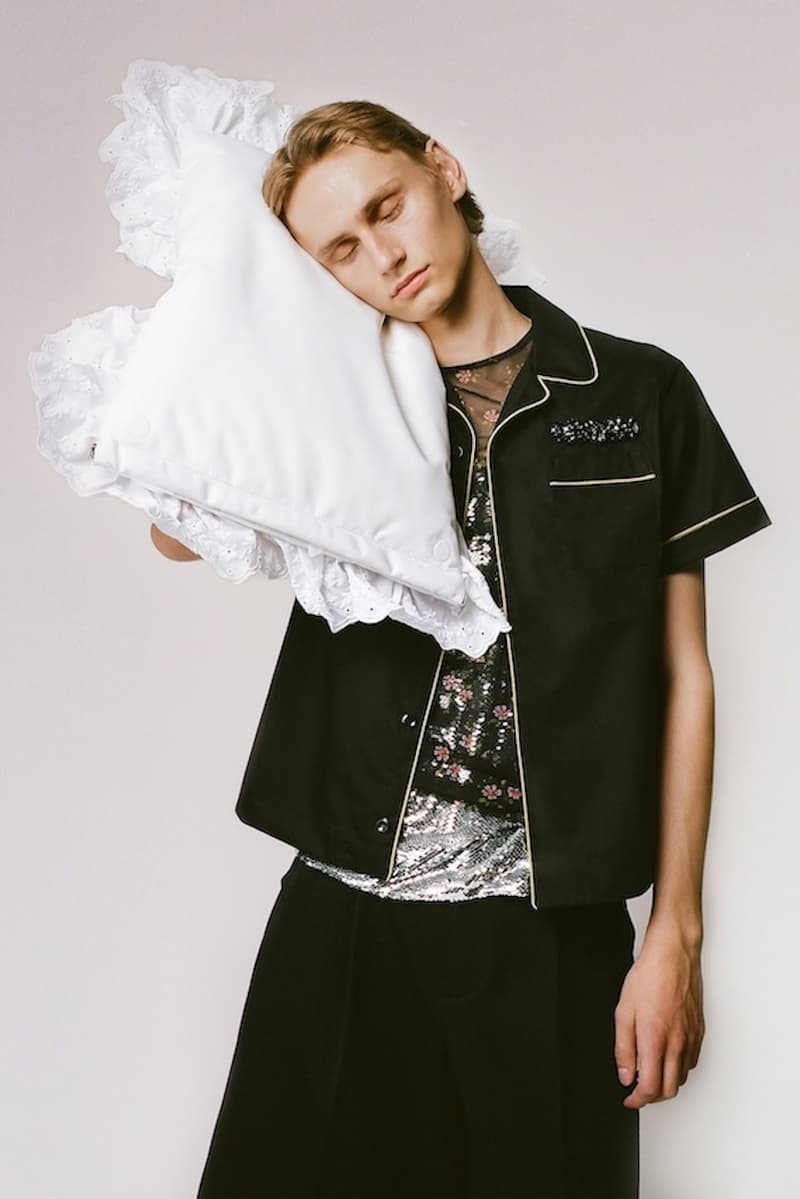 시몬 로샤 2026 봄, 여름 맨즈웨어 컬렉션 공개 