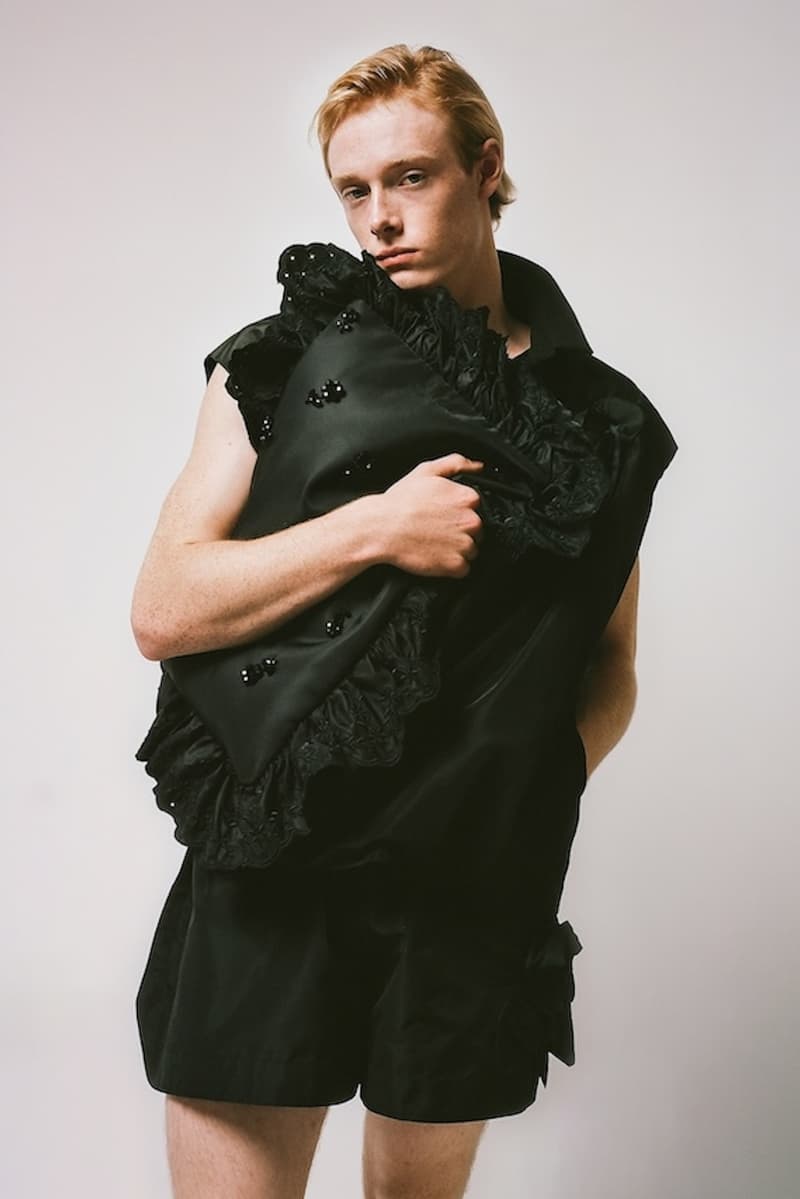 시몬 로샤 2026 봄, 여름 맨즈웨어 컬렉션 공개 