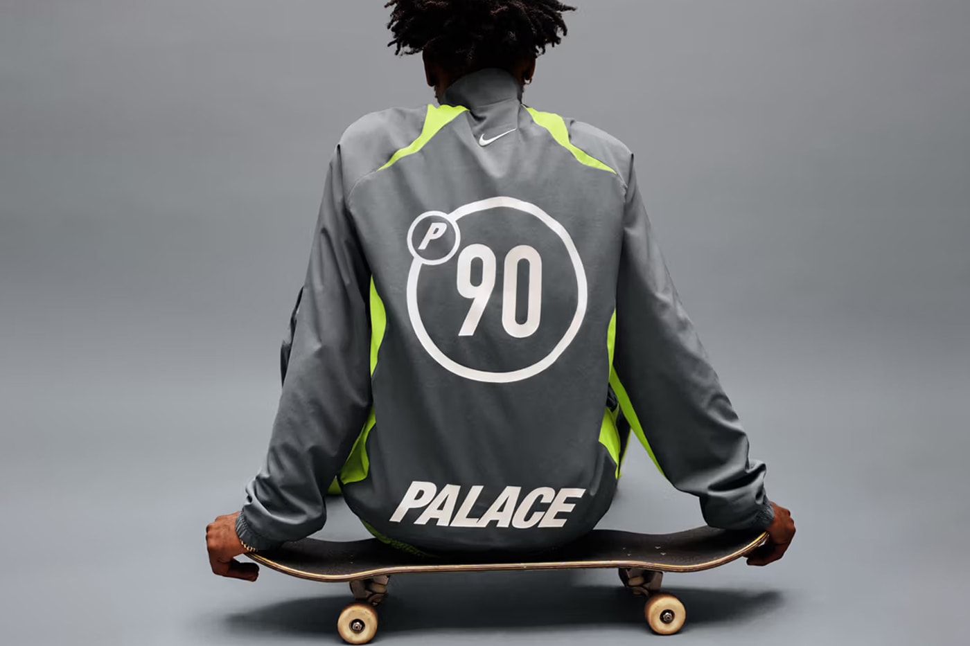 업데이트: 팔라스 x 나이키 협업 공식 공개