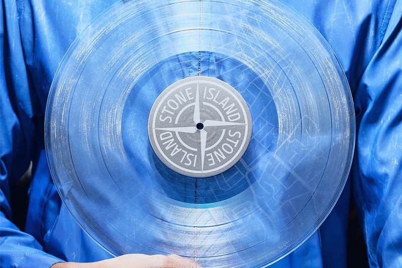 스톤 아일랜드 사운드에서 데이브의 바이닐이 출시된다