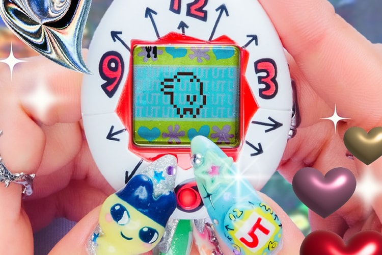 유니클로 x 다마고치 30주년 기념 UT 컬렉션 공개