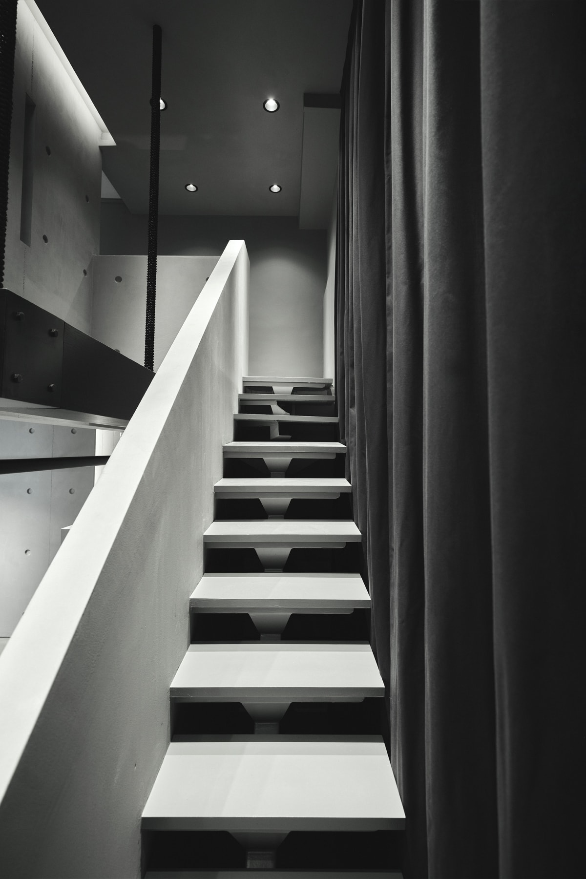 이중성의 건축가: 송지오가 만든 한국의 전통과 파리 아방가르드의 교차점 송재우 songzio