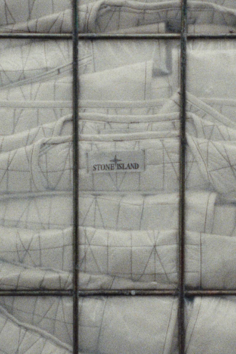 스톤 아일랜드 일본 전통 염색 기법에서 영감을 얻은 신소재 실험 공개