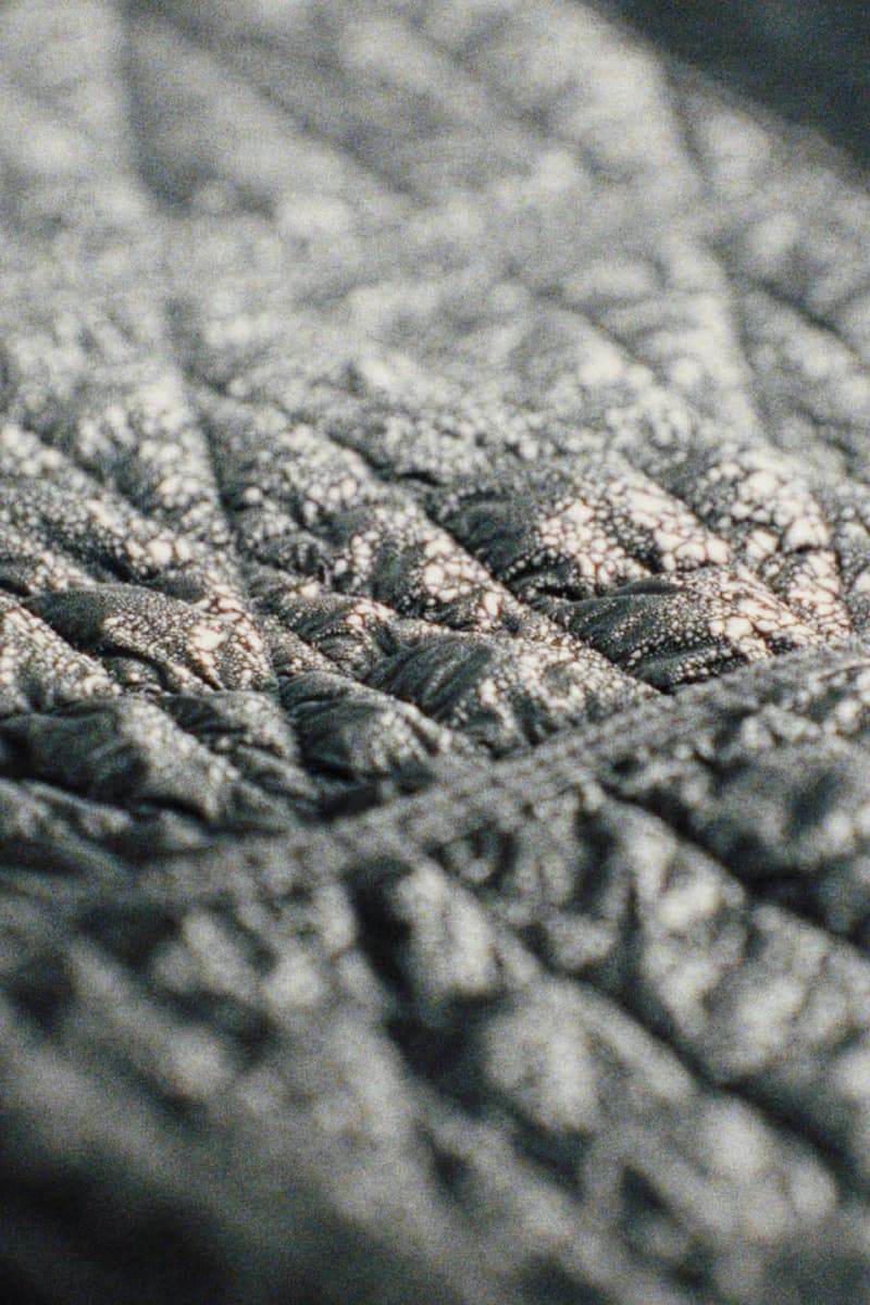 스톤 아일랜드 일본 전통 염색 기법에서 영감을 얻은 신소재 실험 공개