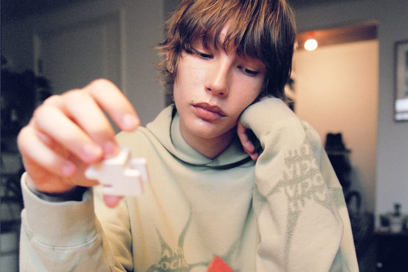 썬러브 x 안티 소셜 소셜 클럽 협업 컬렉션 출시 정보