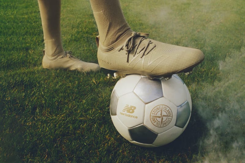 스톤 아일랜드 × 뉴발란스, 풋볼 스파이크 및 풋볼 키트 공개