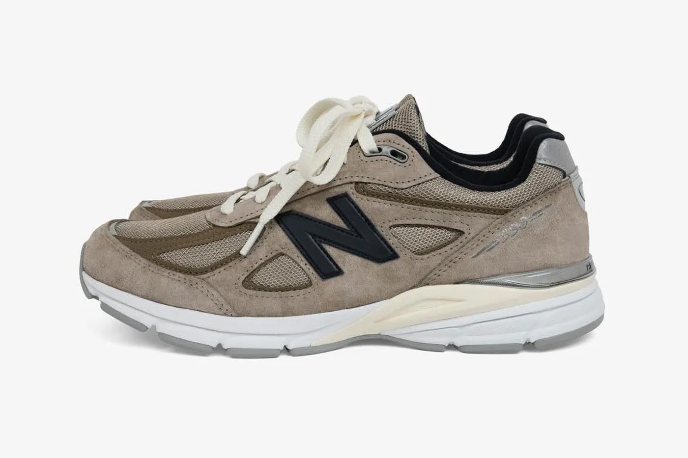 JJJ자운드 x 뉴발란스 990v4 퍼스트룩