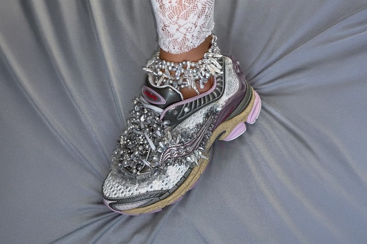 메타걸이 커스텀한 써코니 ‘Daughter of the Moon’ 공개