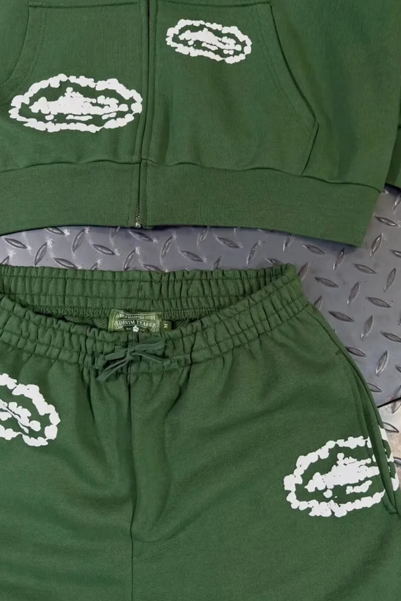 코르테이즈 x 데님 티어스 크리스마스 컬렉션 출시 