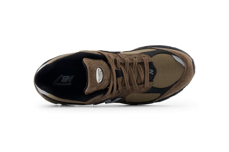 뉴발란스 2002R 새로운 컬러 ‘브라운/블랙’ 공개