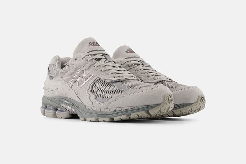 뉴발란스 2002R 고어텍스 ‘프로텍션 팩’ 출시