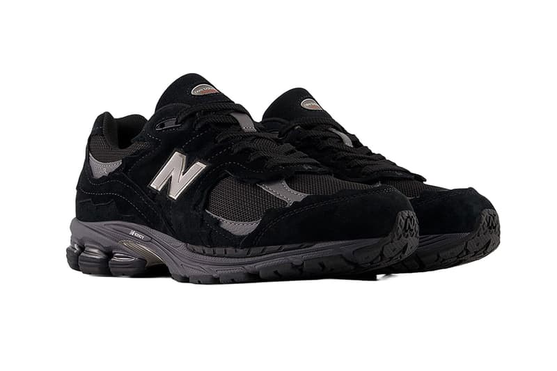 뉴발란스 2002R 고어텍스 ‘프로텍션 팩’ 출시