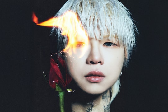 애쉬 아일랜드 인터뷰: 고독을 태워 빛으로 만드는 법