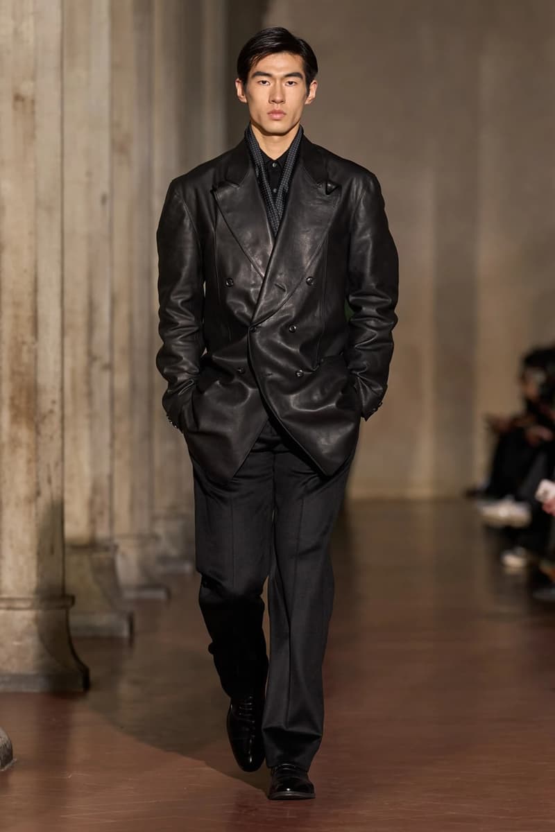 소시오츠키 x 아식스 협업 피티워모 컬렉션