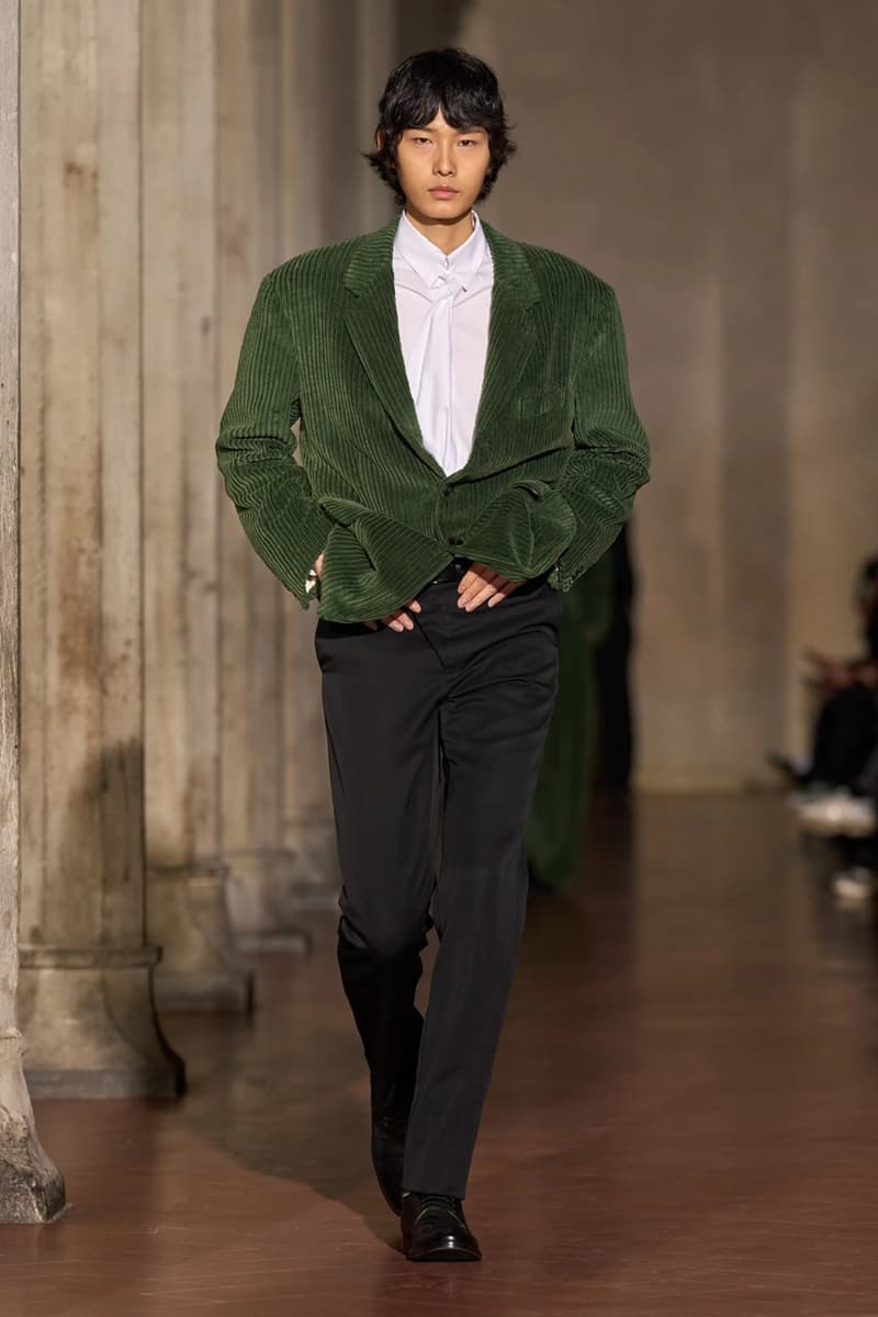 소시오츠키 x 아식스 협업 피티워모 컬렉션