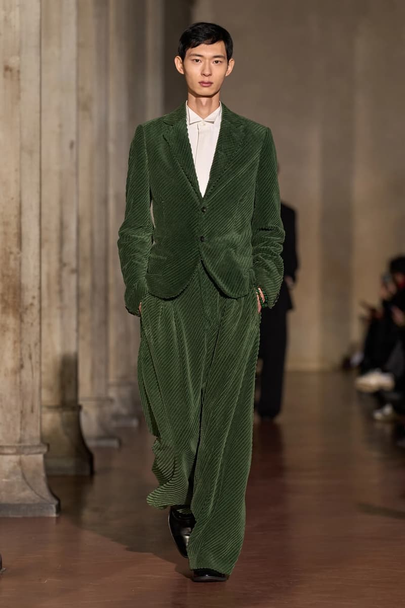 소시오츠키 x 아식스 협업 피티워모 컬렉션