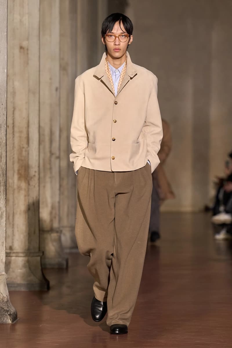 소시오츠키 x 아식스 협업 피티워모 컬렉션