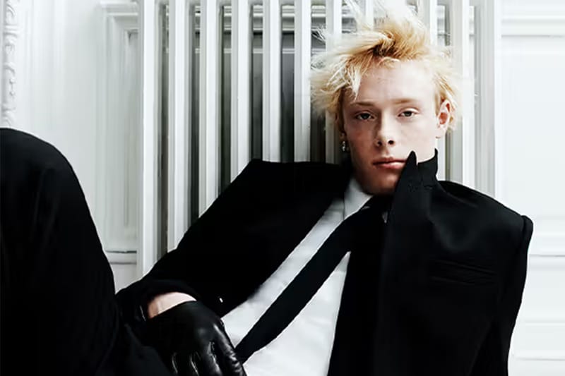 발렌시아가 2026년 가을, 겨울 컬렉션 공개