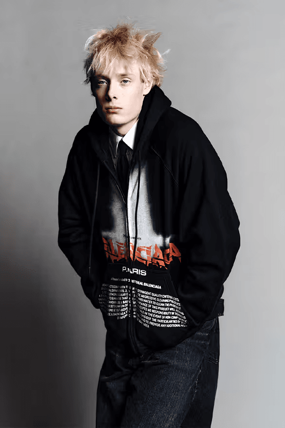 발렌시아가 2026년 가을, 겨울 컬렉션 공개