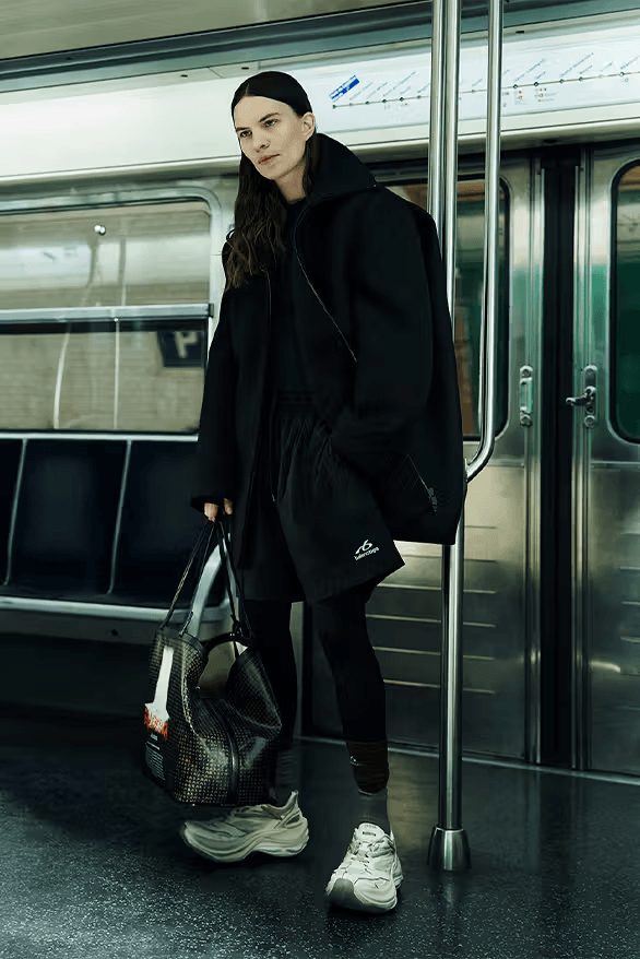 발렌시아가 2026년 가을, 겨울 컬렉션 공개