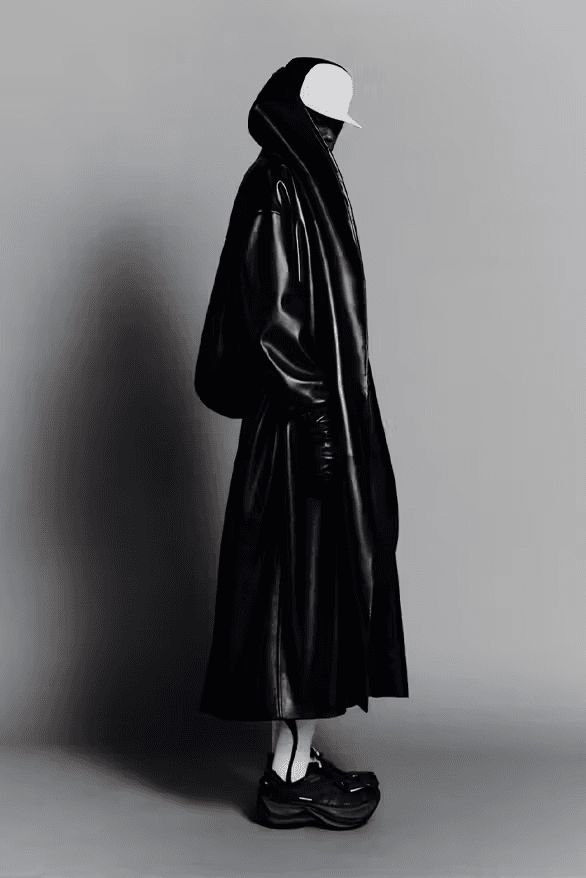 발렌시아가 2026년 가을, 겨울 컬렉션 공개