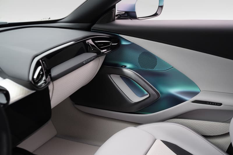 페라리, 한국의 미를 재해석한 세상에 단 하나뿐인 12칠린드리 테일러메이드 공개