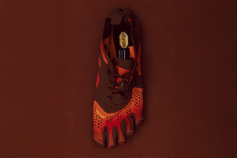 비브람 파이브핑거스 2026 ‘말의 해’ 스니커 2종 출시 정보