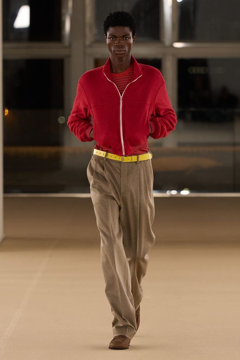 오라리 2026 FW 컬렉션 공개