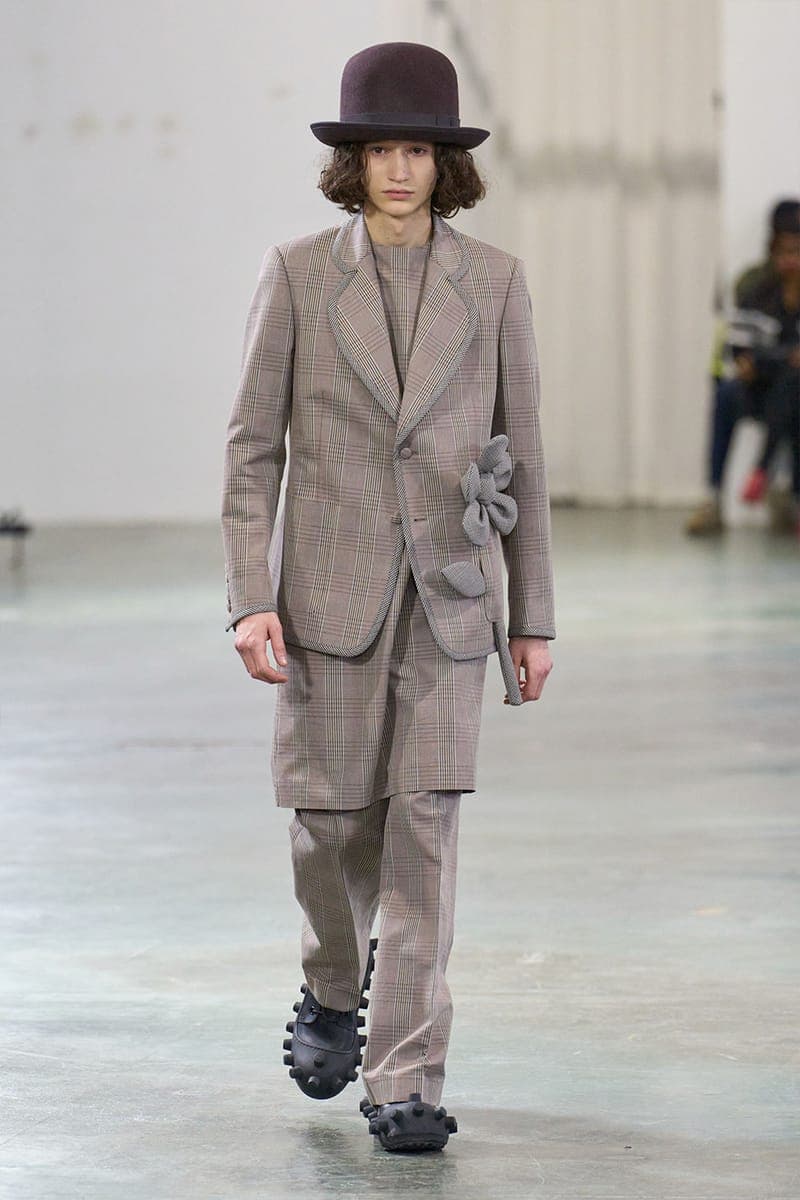 월터 반 베이렌동크 2026 FW 컬렉션 공개