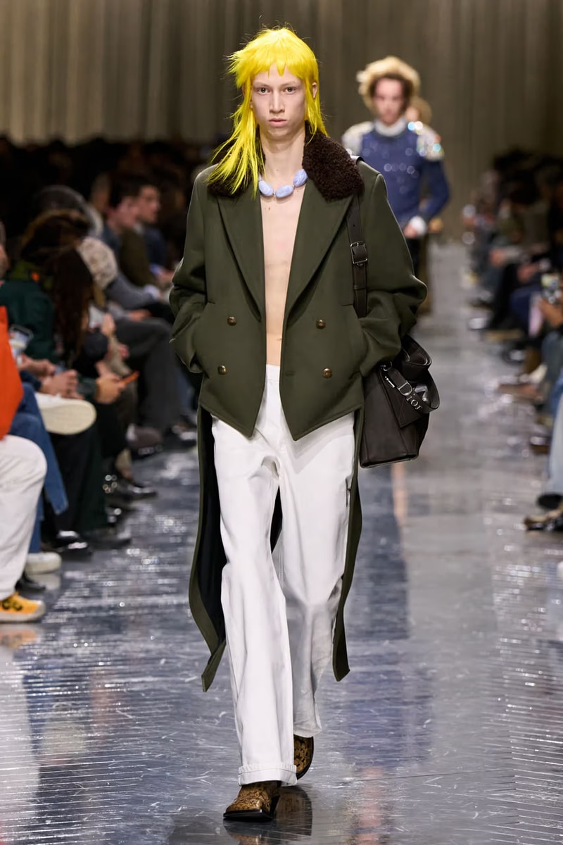 조나단 앤더슨의 디올 2026 FW 컬렉션 공개