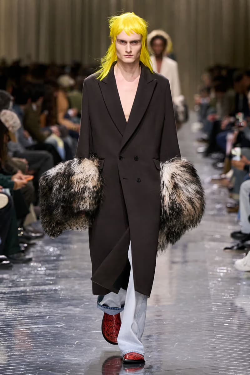 조나단 앤더슨의 디올 2026 FW 컬렉션 공개