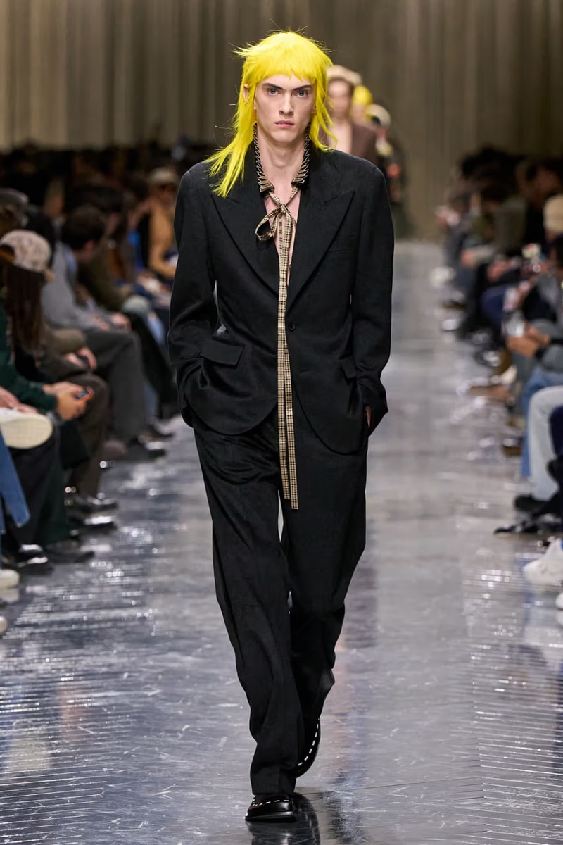 조나단 앤더슨의 디올 2026 FW 컬렉션 공개