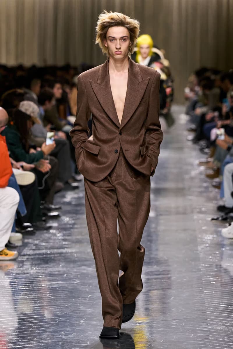 조나단 앤더슨의 디올 2026 FW 컬렉션 공개