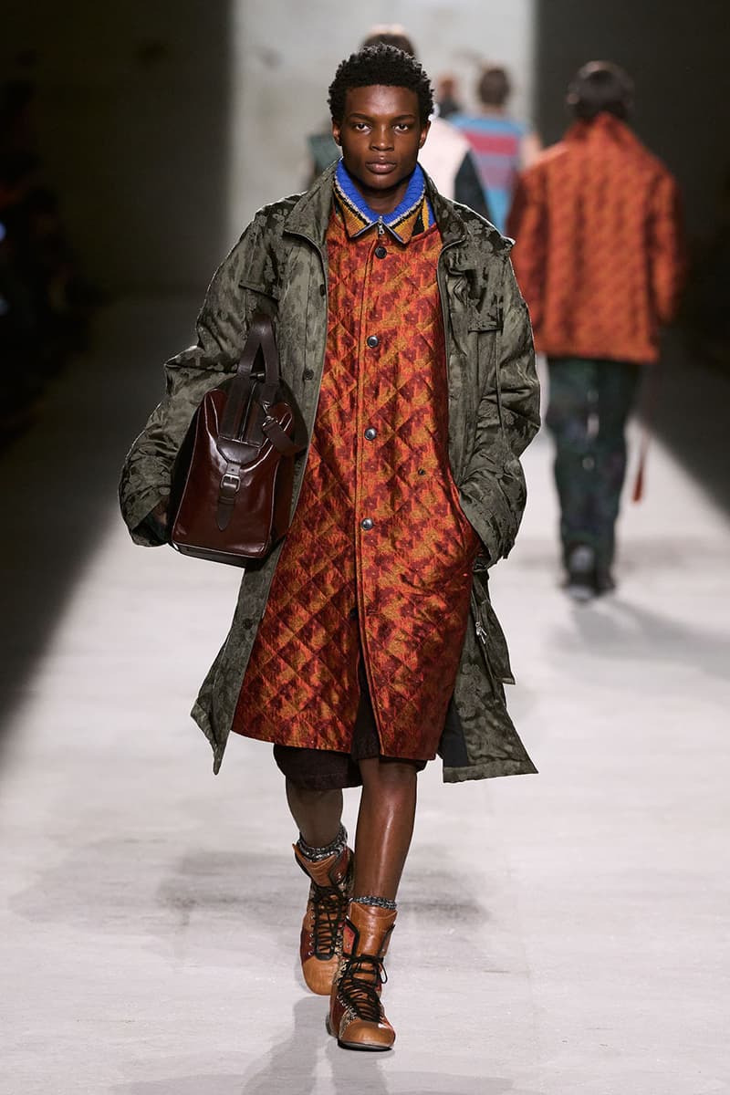 드리스 반 노튼 2026 FW ‘When Dawn Breaks’ 컬렉션 공개