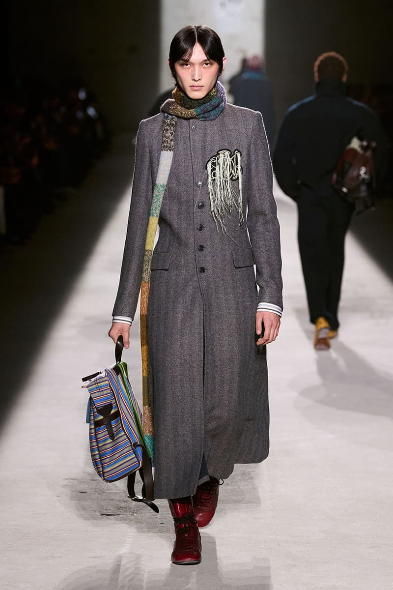 드리스 반 노튼 2026 FW ‘When Dawn Breaks’ 컬렉션 공개