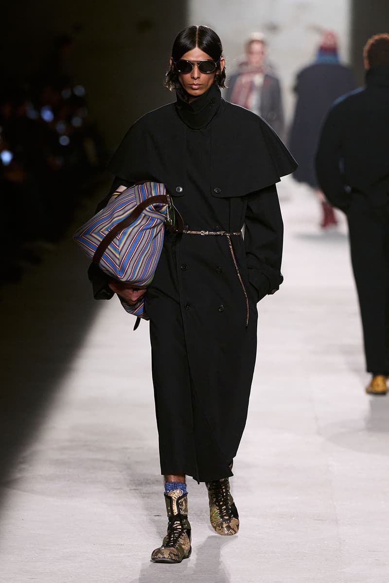 드리스 반 노튼 2026 FW ‘When Dawn Breaks’ 컬렉션 공개