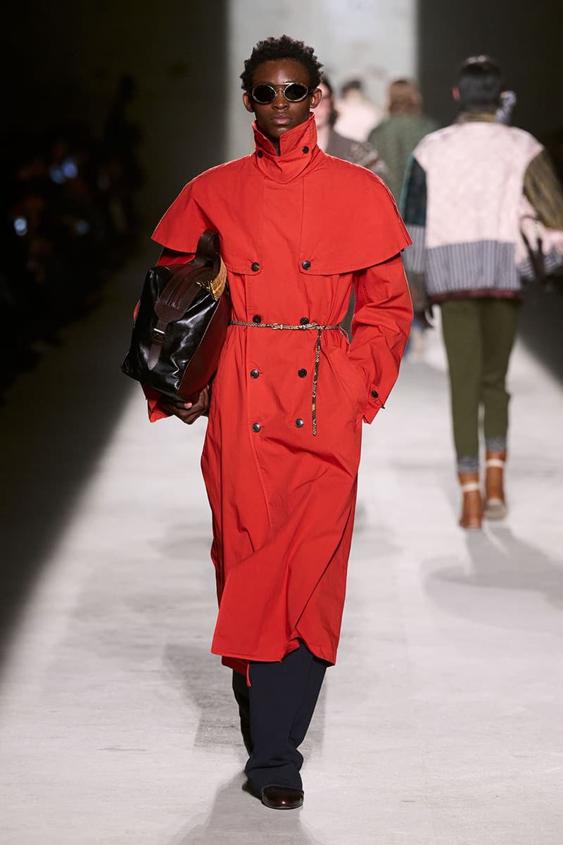 드리스 반 노튼 2026 FW ‘When Dawn Breaks’ 컬렉션 공개