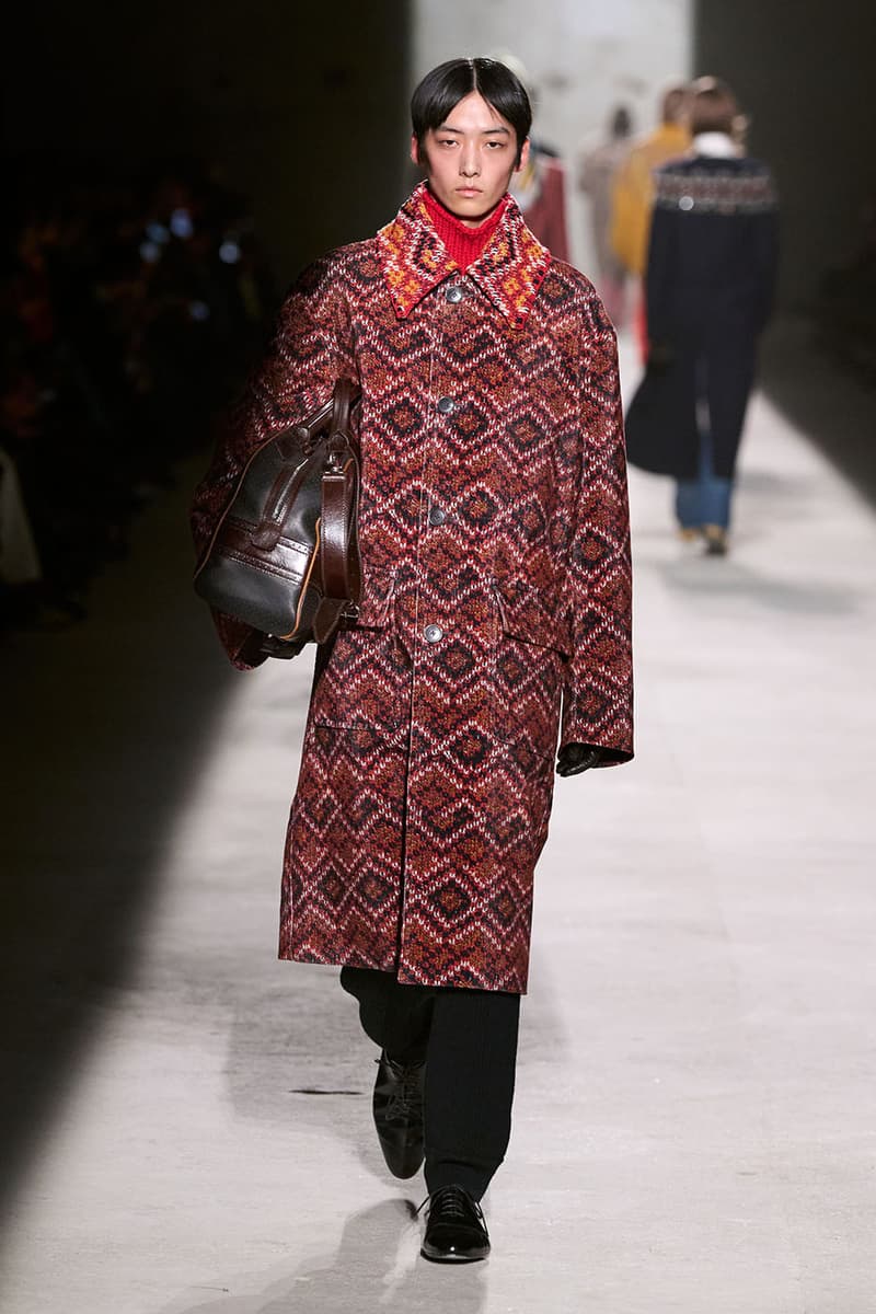 드리스 반 노튼 2026 FW ‘When Dawn Breaks’ 컬렉션 공개