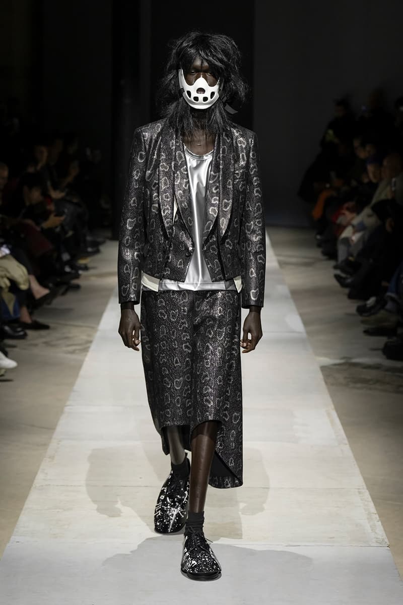 꼼 데 가르송 2026 FW 컬렉션 공개