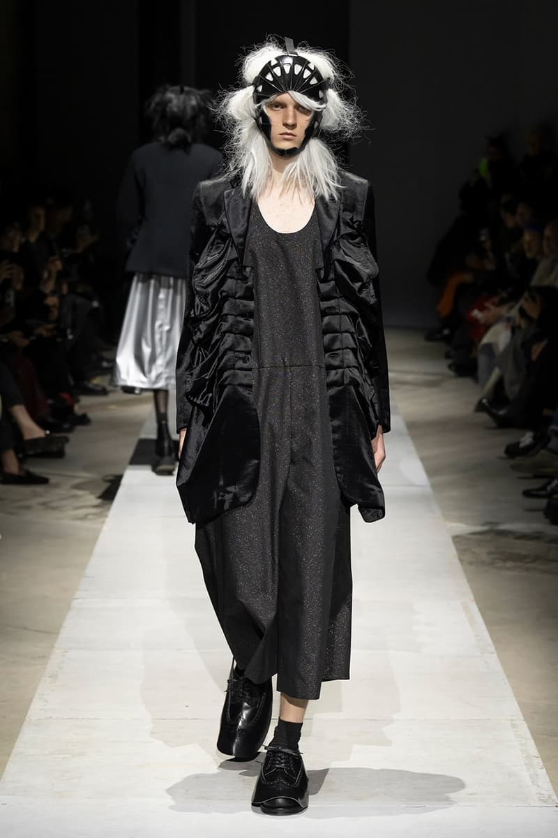 꼼 데 가르송 2026 FW 컬렉션 공개