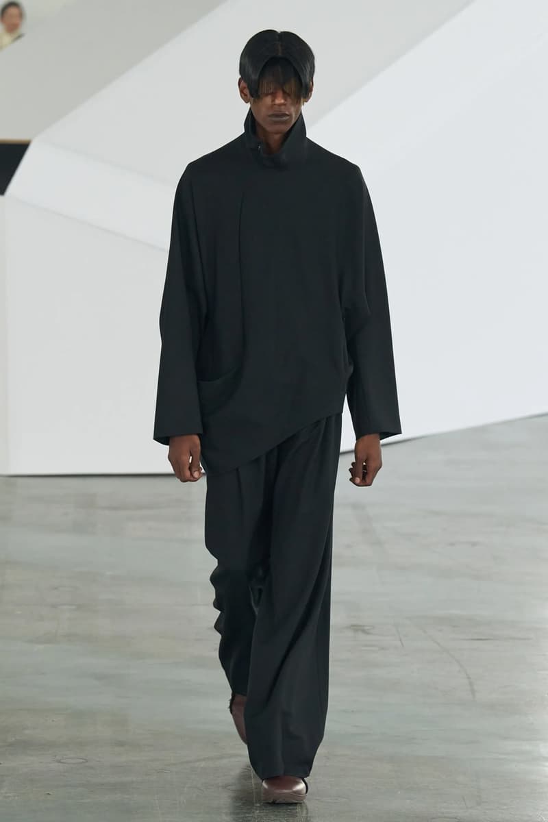 키코 코스타디노브 2026 FW 남성복 컬렉션 공개