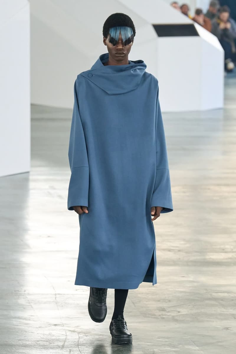 키코 코스타디노브 2026 FW 남성복 컬렉션 공개