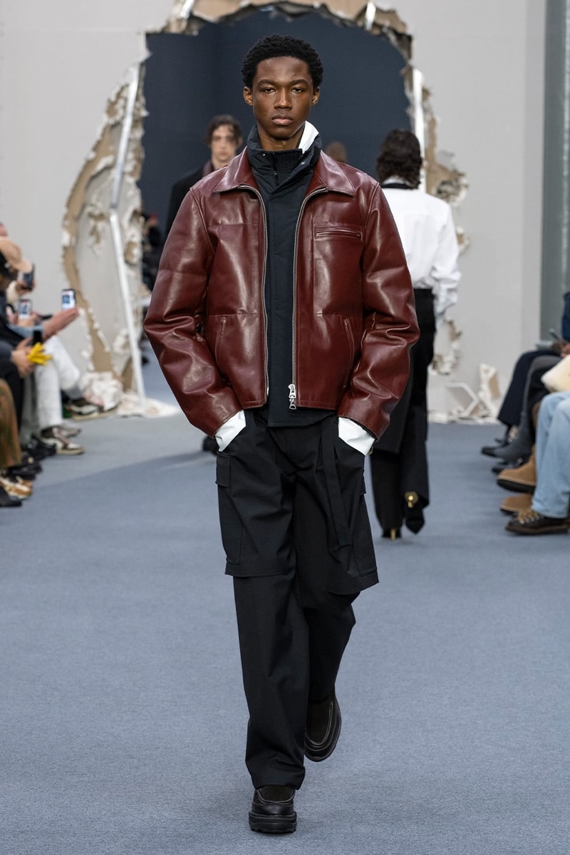 사카이 2026 FW 컬렉션 공개