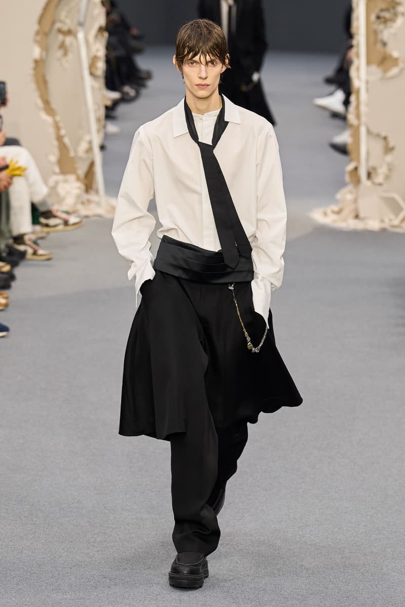 사카이 2026 FW 컬렉션 공개